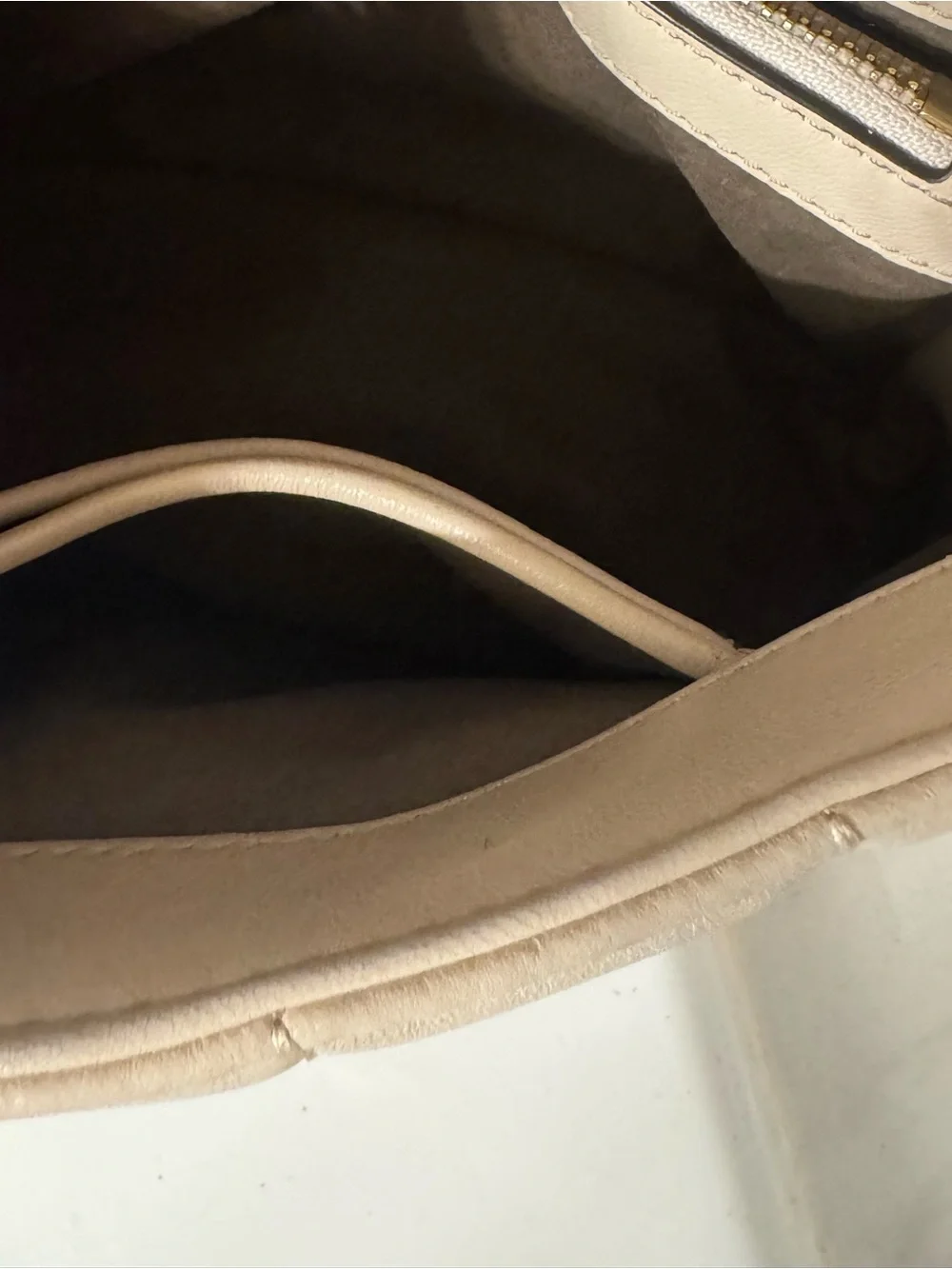 Tory Burch Cream Quilted Leather Crossbody/Satchel with Gold Logo